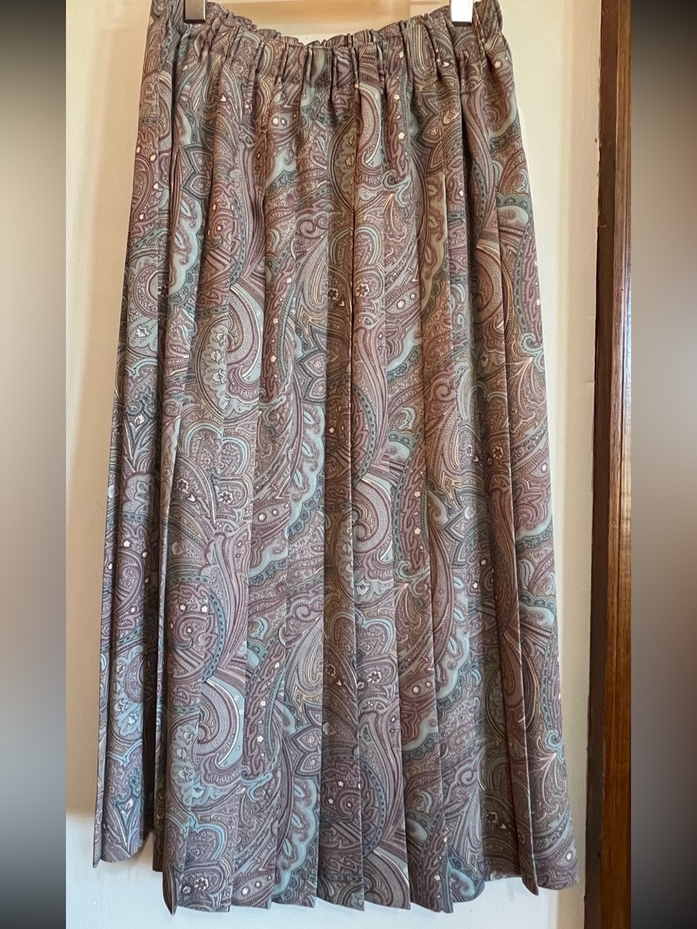 Vintage Koret Brand Paisley Pleated Maxi Skirt in Mauve and Teal Accents